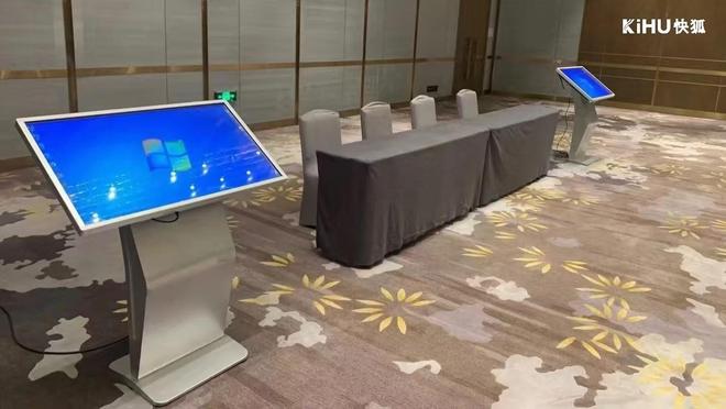 触控一体机轻便易装运行稳定持久耐用pg电