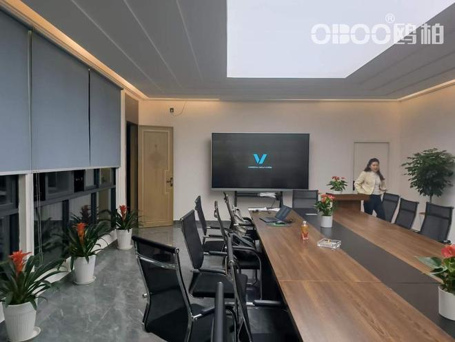 育大屏智慧平板培训室触摸屏一体机工业技术